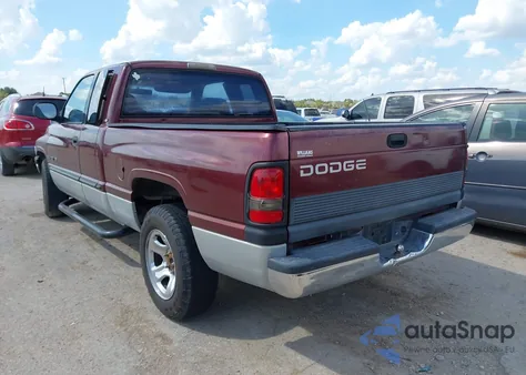2000 Dodge Ram 1500 St из США, поврежденный, VIN 3B7HC13Z6YG120404